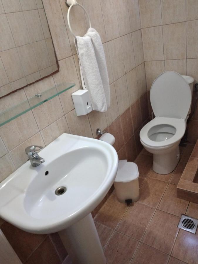 Apartments Gregory & George Hanioti Ngoại thất bức ảnh