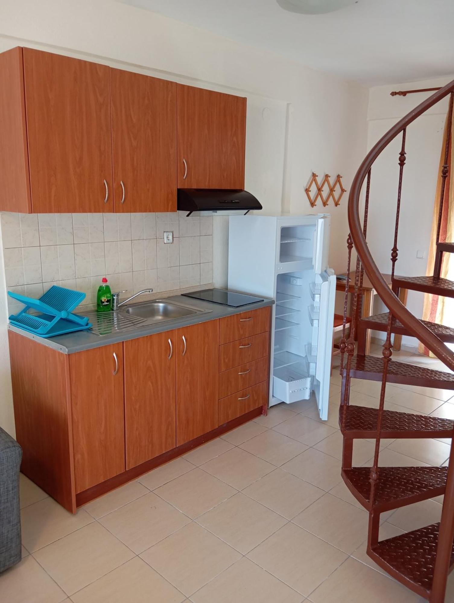 Apartments Gregory & George Hanioti Ngoại thất bức ảnh